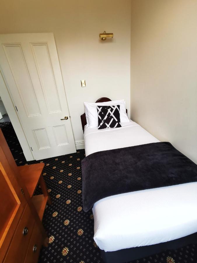 Highland House Boutique Hotel Дюндин Екстериор снимка