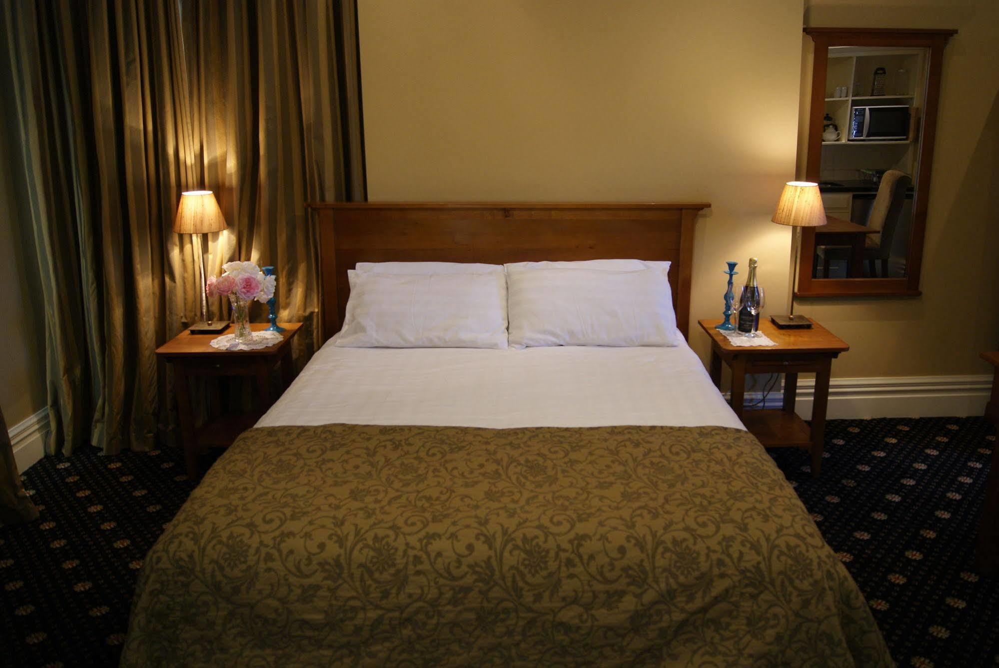 Highland House Boutique Hotel Дюндин Екстериор снимка