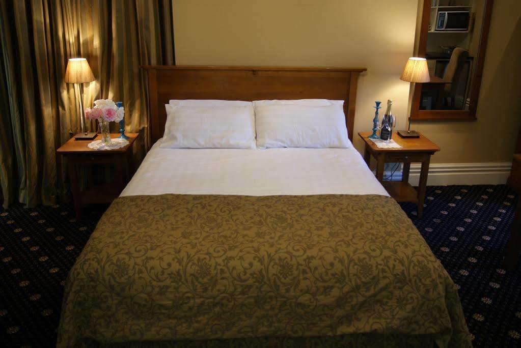 Highland House Boutique Hotel Дюндин Екстериор снимка