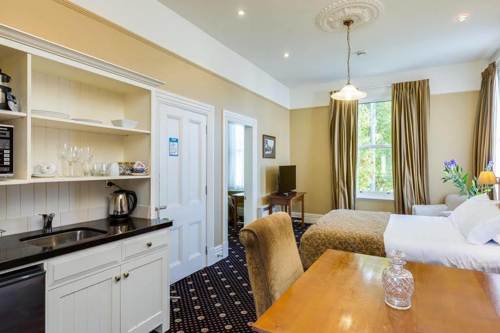 Highland House Boutique Hotel Дюндин Екстериор снимка