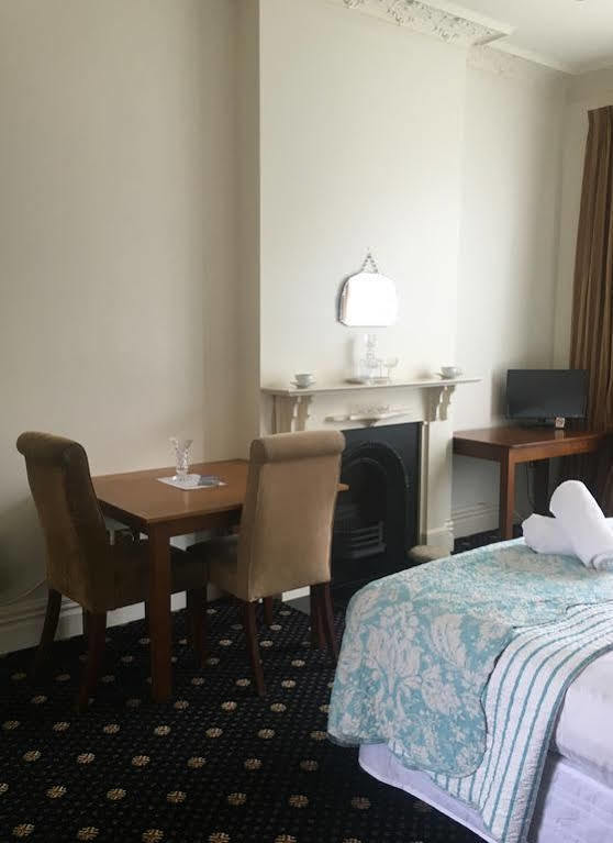 Highland House Boutique Hotel Дюндин Екстериор снимка